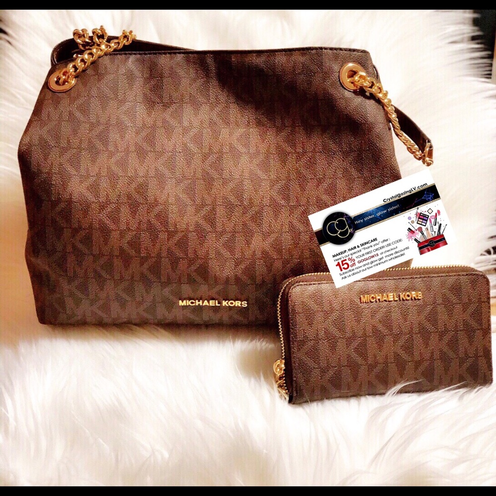 Michael Kors JetSet Collection Tote & Wallet